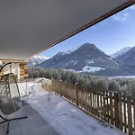 Alpine With Mountain Views Alpstuga *