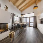 Alpine With Mountain Views *