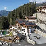 Alpstuga Alpine With Mountain Views Neukirchen am Großvenediger
