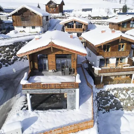 Alpine With Mountain Views Chalet