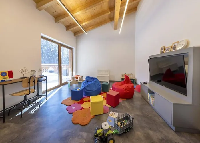 Alpine With Mountain Views *