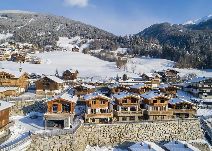 Alpine With Mountain Views Σαλέ *