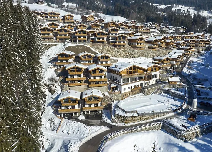 Alpine With Mountain Views Σαλέ *