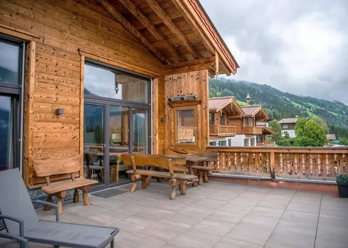 Alpine With Mountain Views Σαλέ *