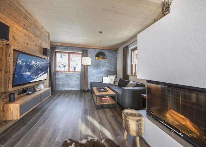 Alpine With Mountain Views Chalet *